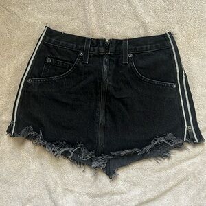 Black denim carmar skirt size 24